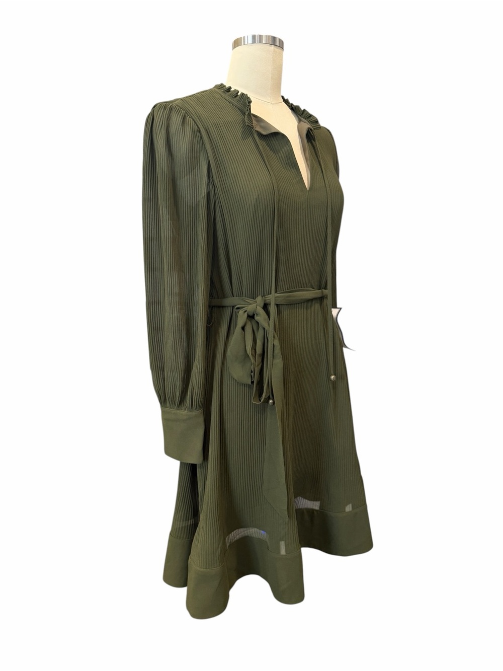 Eliza J Pleated Tie Waist Shift Dress Long Sleeve Split Neck Olive Green 6 NWT - Picture 5 of 14